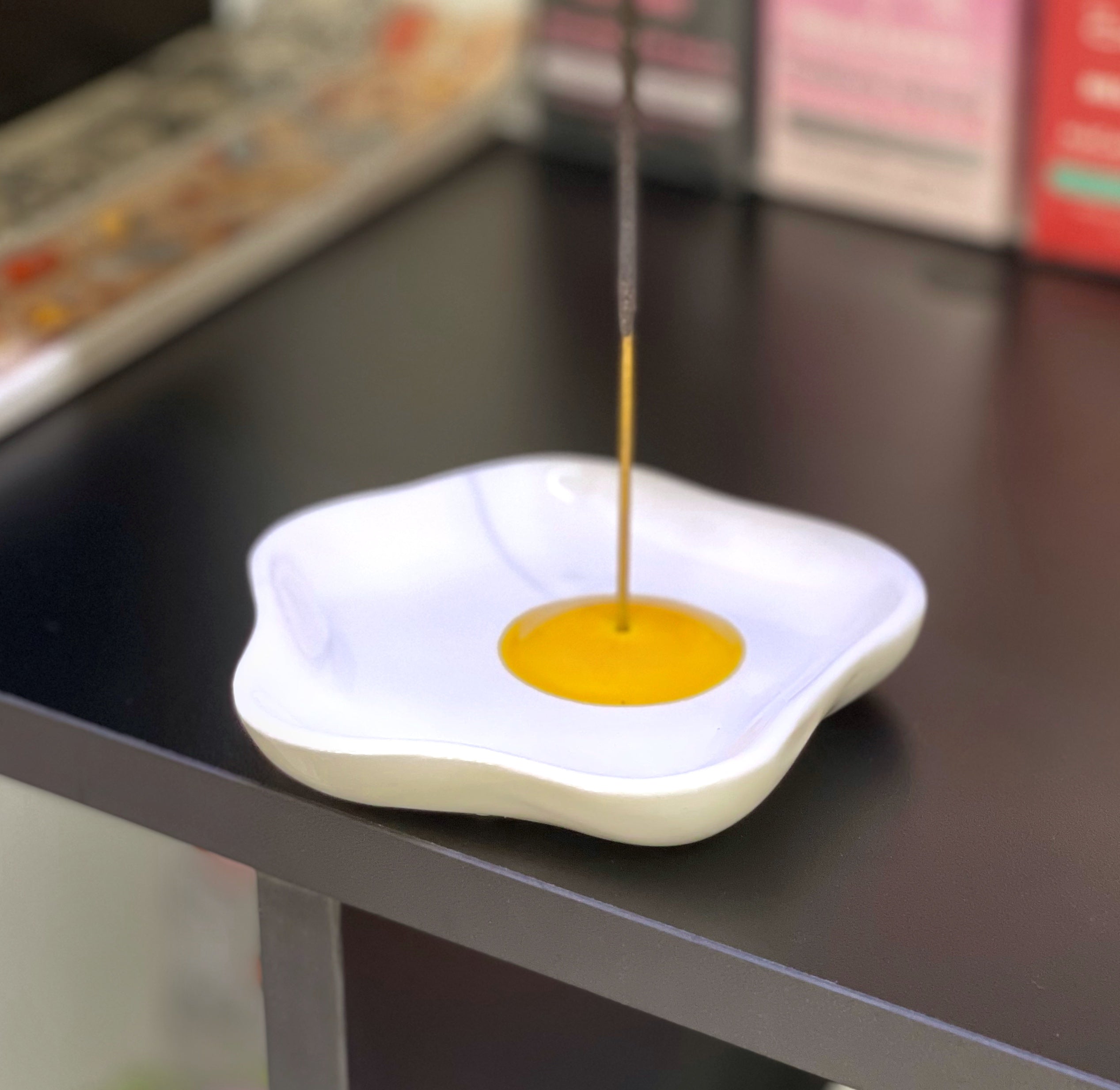 Egg incense holder