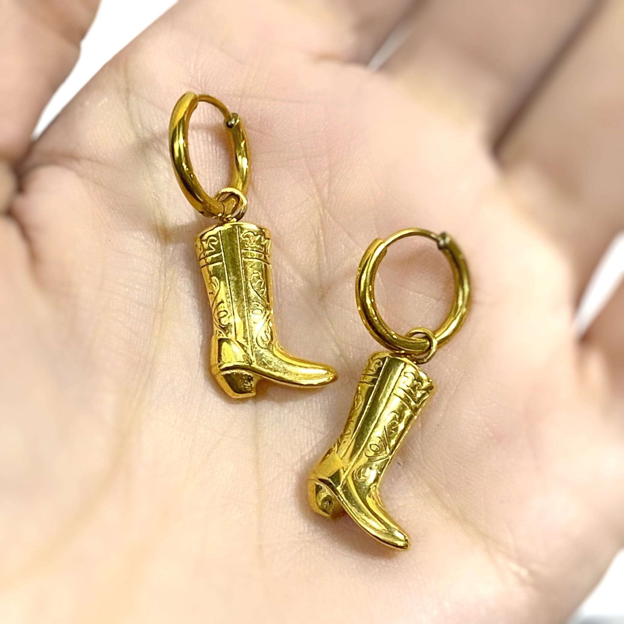 Pendientes botas vaqueras