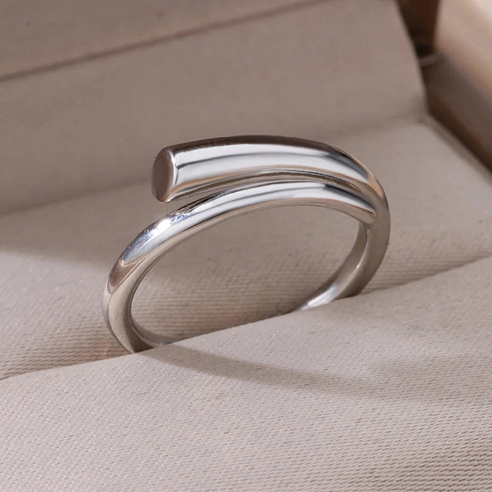 Twisted Ring