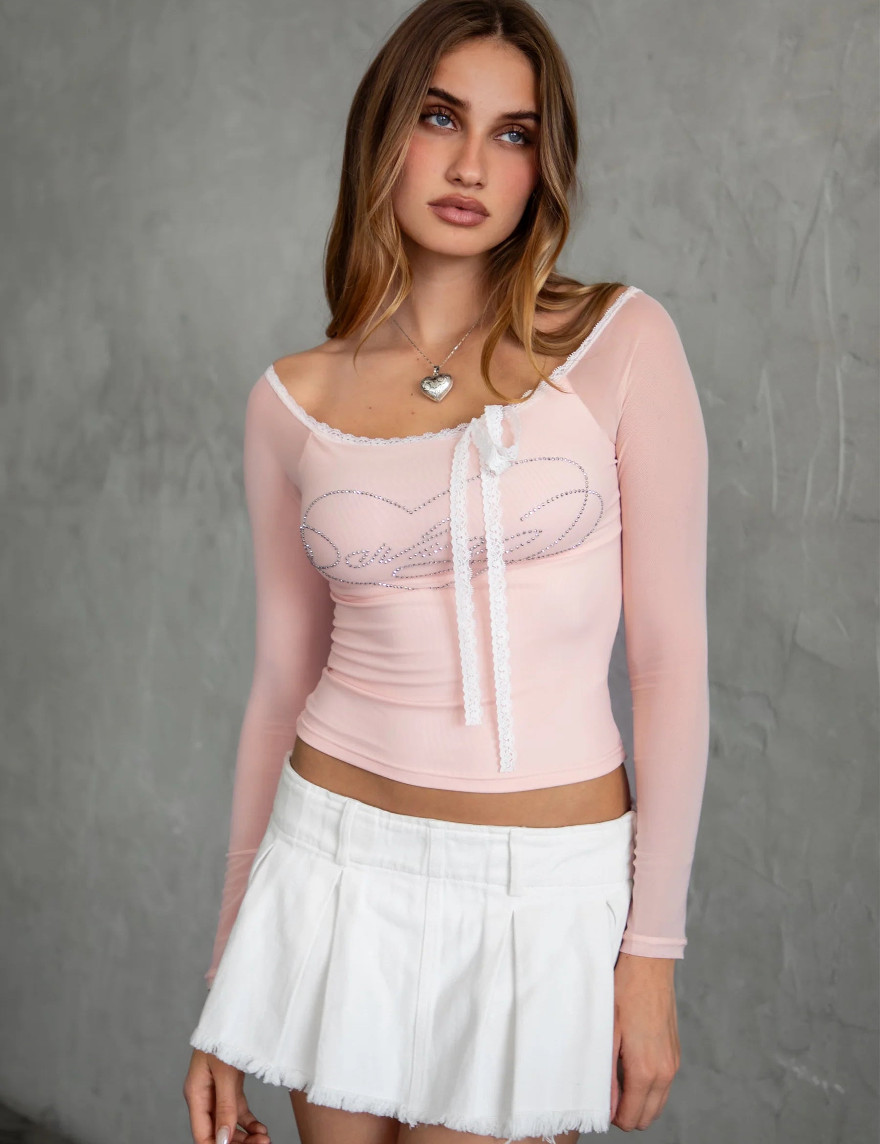 TC31111PINK03.webp