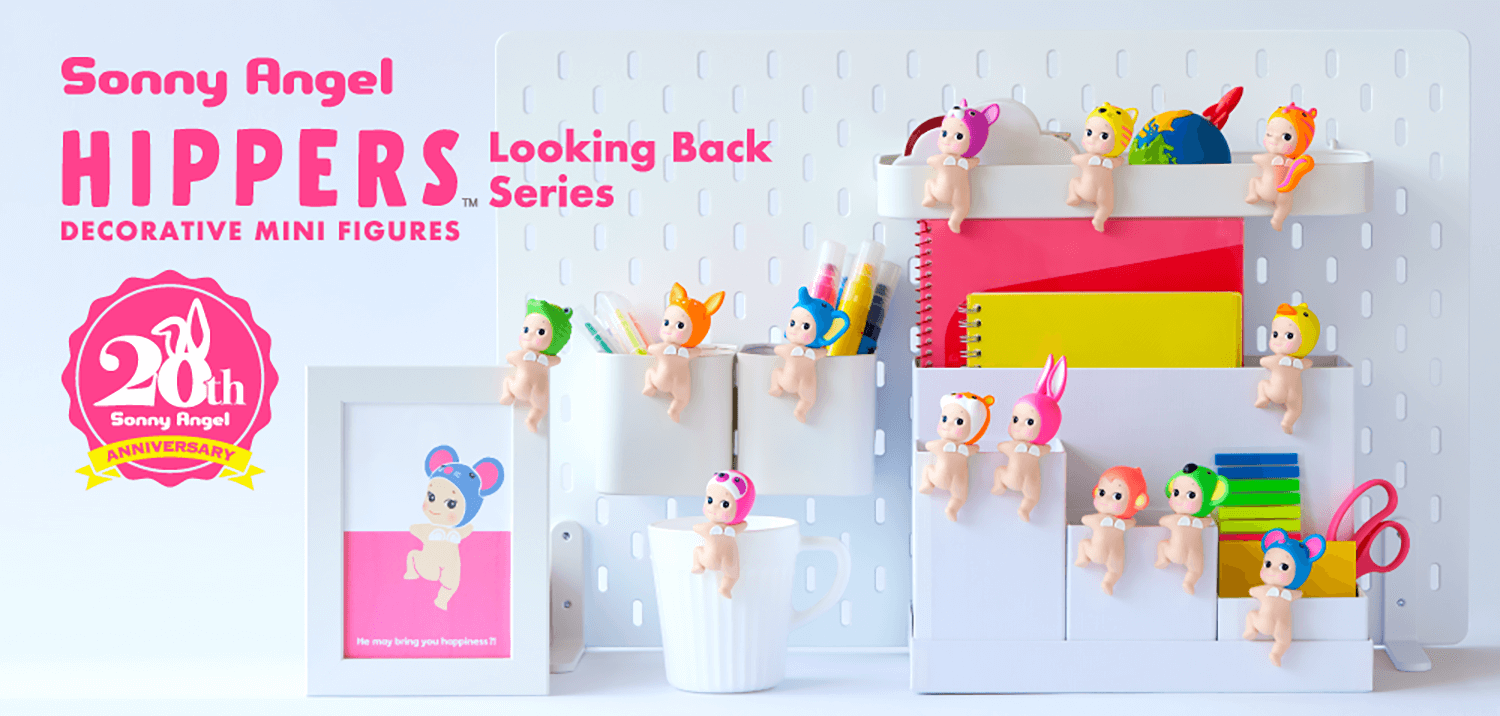 img_hippers_looking_back_banner.png