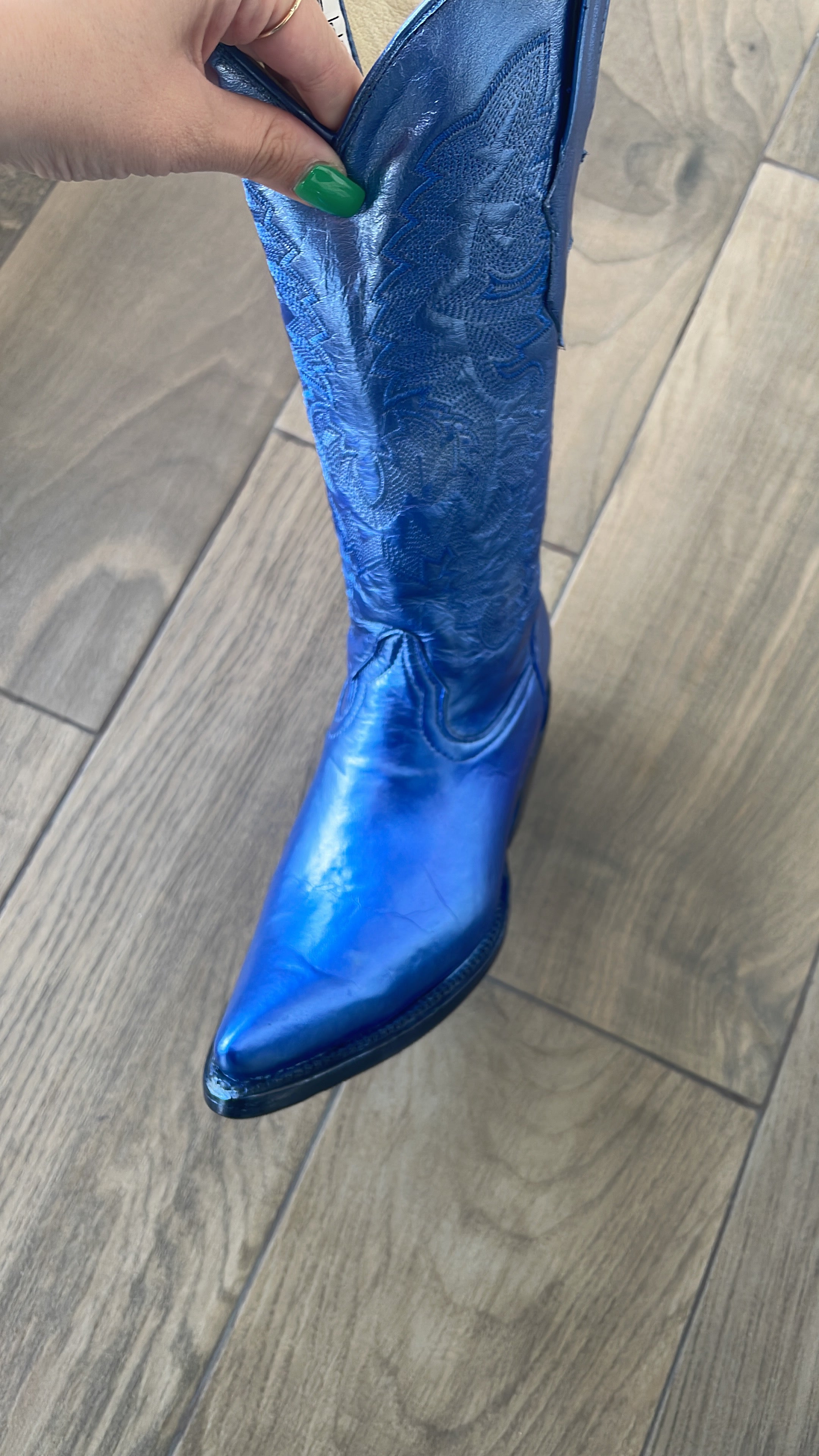 Cowgirl Pacific Blue Metallic Pointed Toe