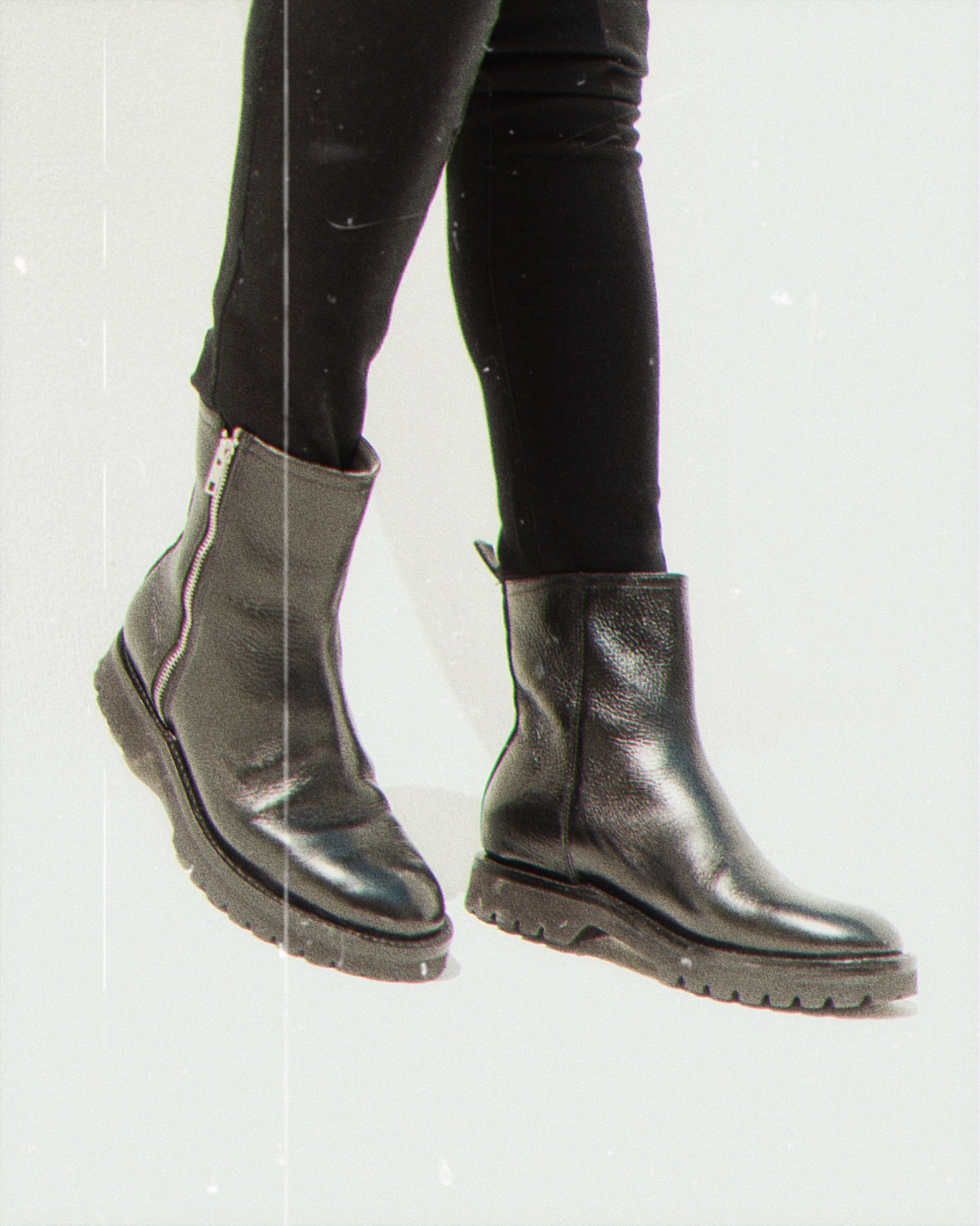 Moto Boot