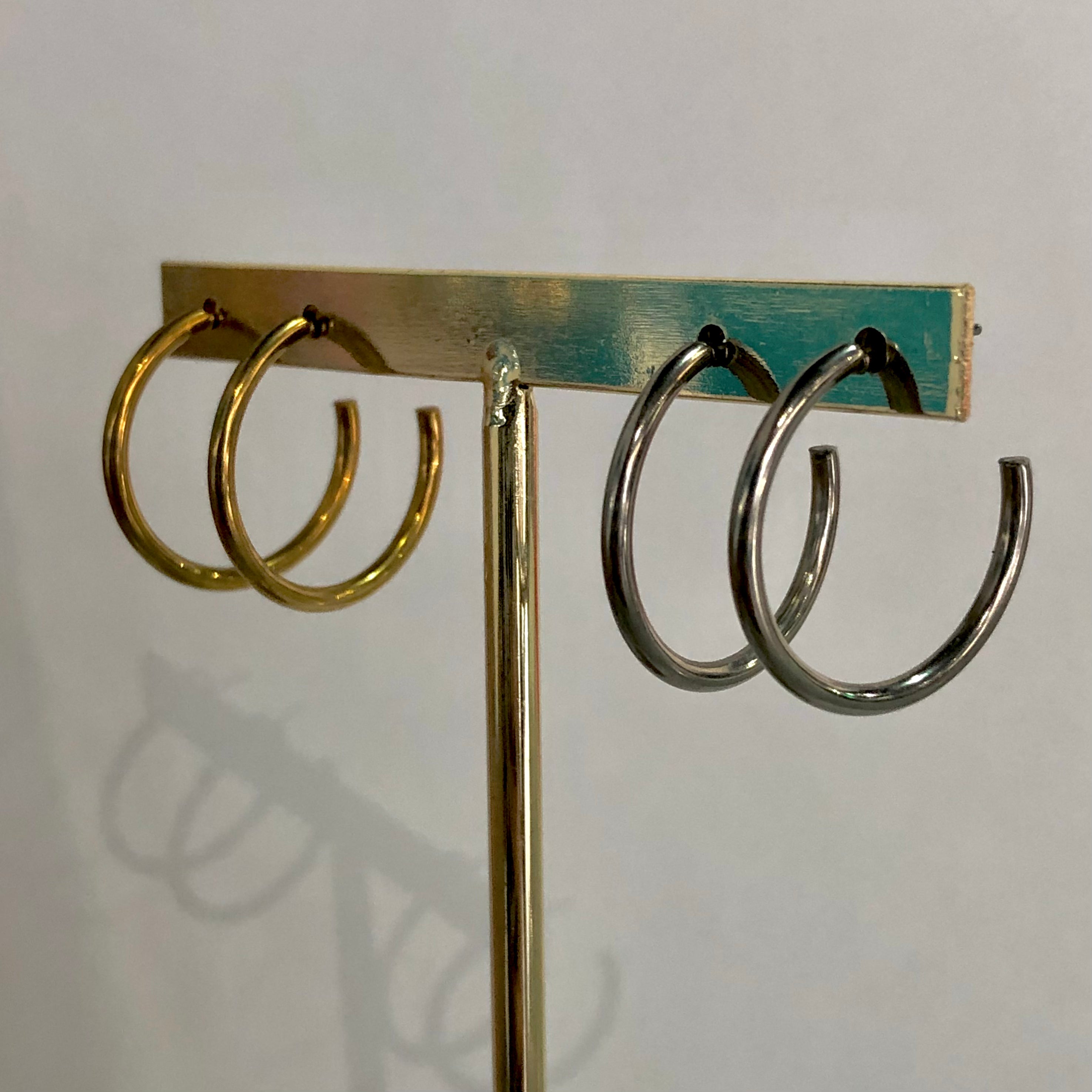 Open Medium Hoop